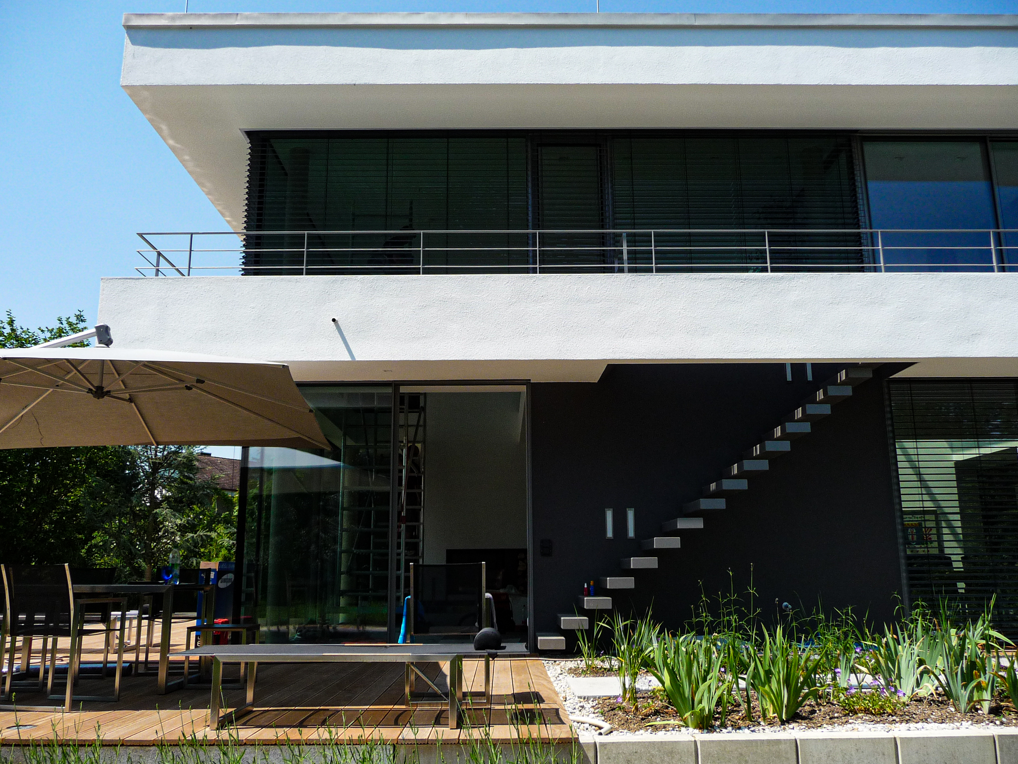 Strasser Hausbau Villa Freising Terrasse Treppe