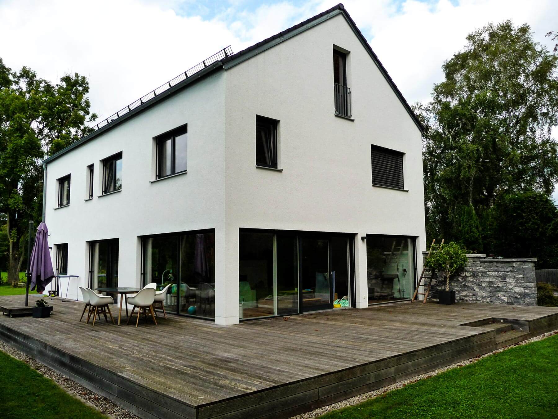 Strasser Hausbau Einfamilienhaus München Aubing Terrasse